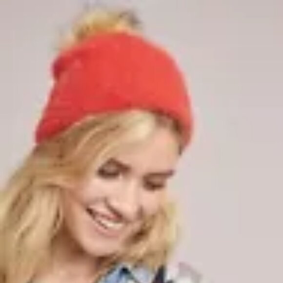Anthropologie Torri Pommed Beanie Hat Faux Fur Pompom Red Boho Warm Ski Snow - Picture 2 of 9